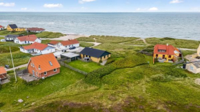 Lovely Holiday Home With Panoramic Views Of The North Sea,